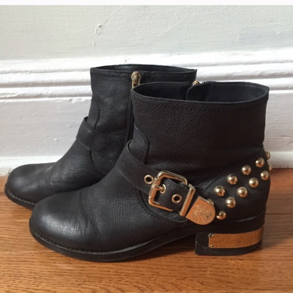 Vince camuto boots